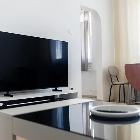 Nesporova Apartment *